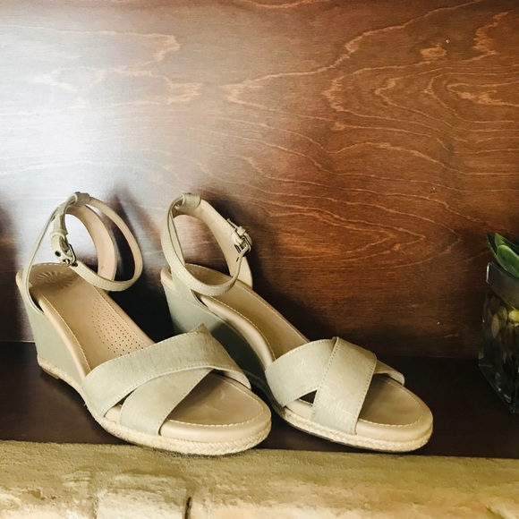 UGG | Shoes | Ugg Wedge In Brushed Gold | Poshmark